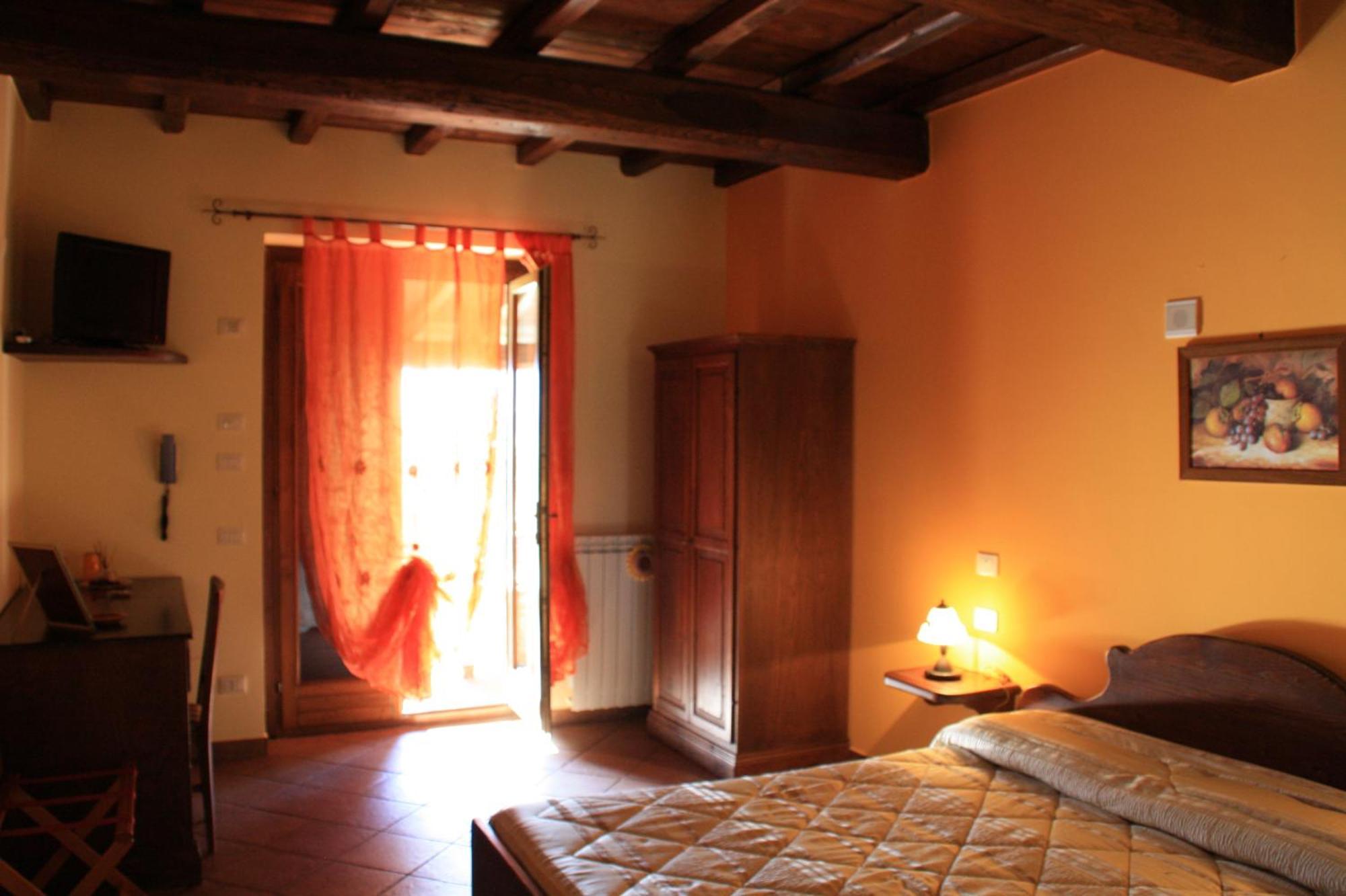 Casale Poggio Nebbia Villa Tarquinia Room photo